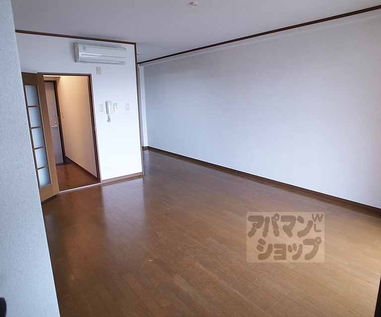 居室・リビング　広大！