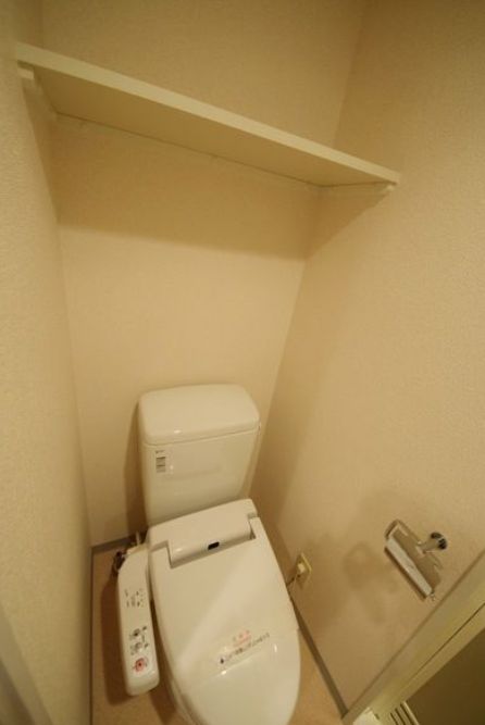 トイレ　別号室参考写真