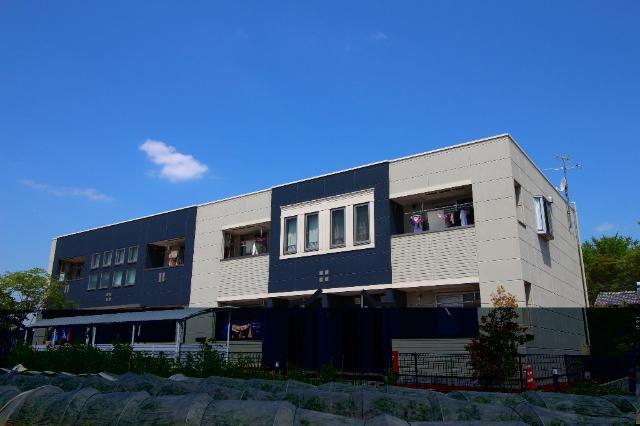 建物外観　外観写真（昼）