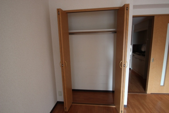 収納　※別部屋の写真です
