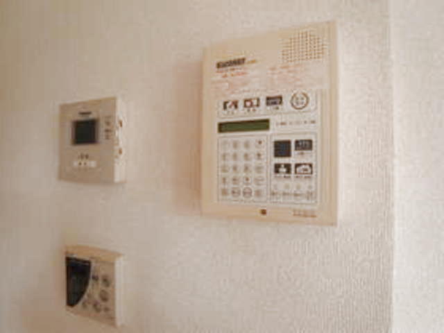 セキュリティ　モニタ付ドアホン※別号室のお写真です。