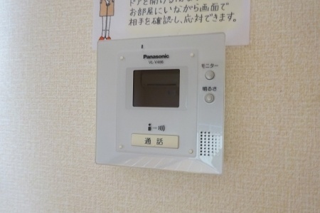 セキュリティ　モニター付きインターホン