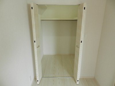 収納　※別号室の写真です。