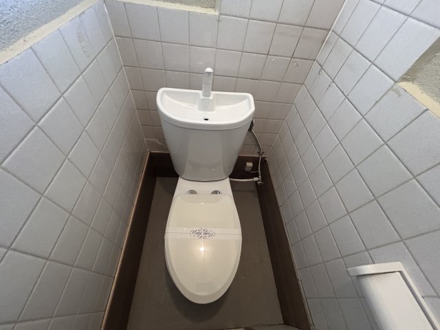 赤根荘のトイレ写真