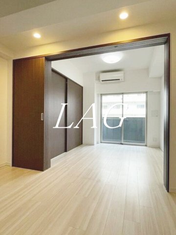 居室・リビング　洋室のお部屋です。