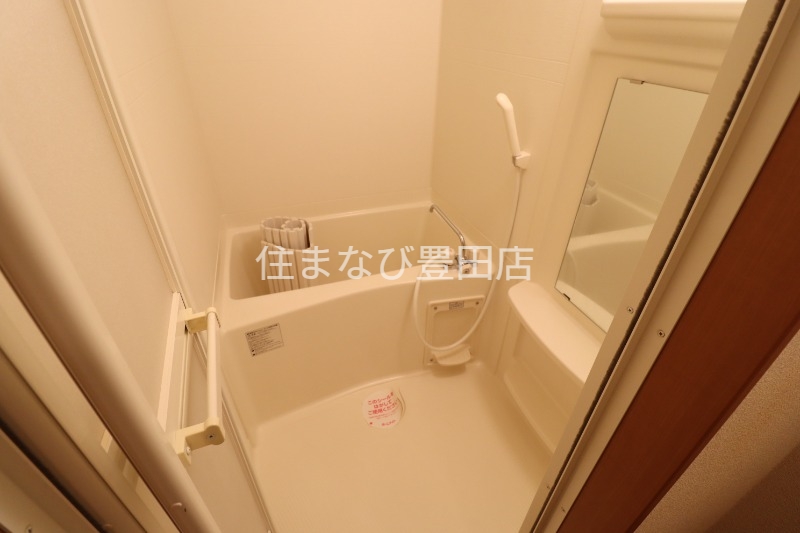 バス・シャワールーム　同型別部屋写真