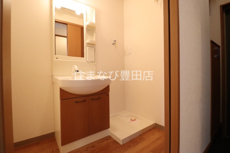 洗面設備　同型別部屋写真