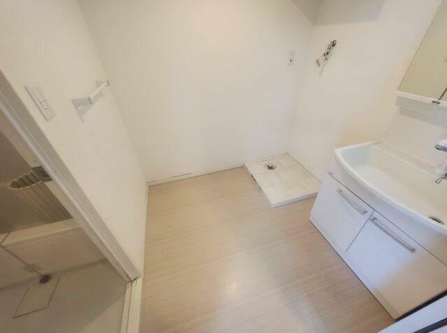 その他　同建物参考写真