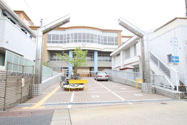 小学校　名古屋市立御劔小学校（小学校）まで500m