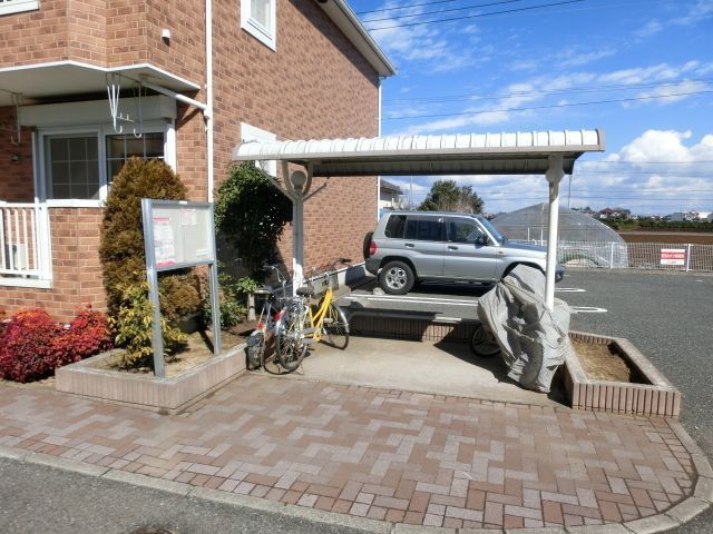 その他共有部分　屋根付の駐輪場