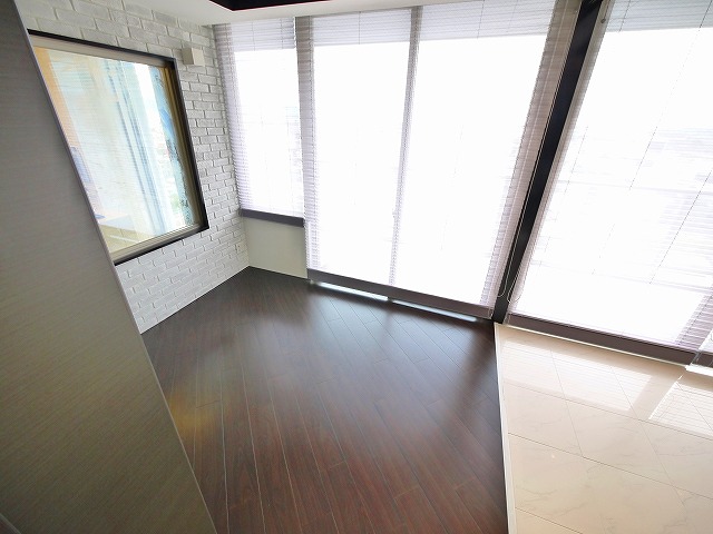 その他部屋・スペース　ゆとりの広さの寝室です