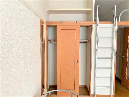 収納　クローゼットです。