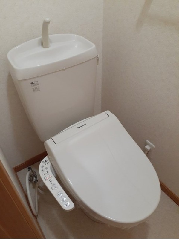 トイレ　図面と現状に相違がある場合には現状を優先