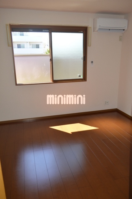 居室・リビング　収納充実のお部屋です☆