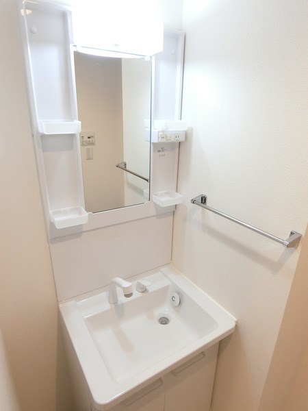 洗面設備　同建物別室の写真です。