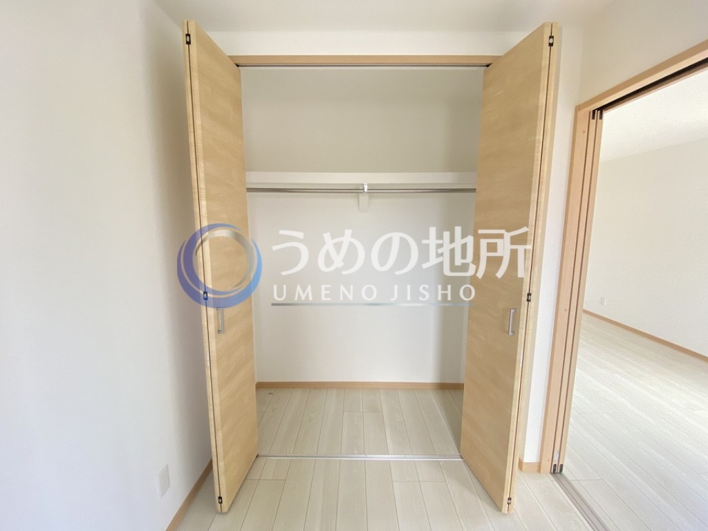 収納　洋室収納