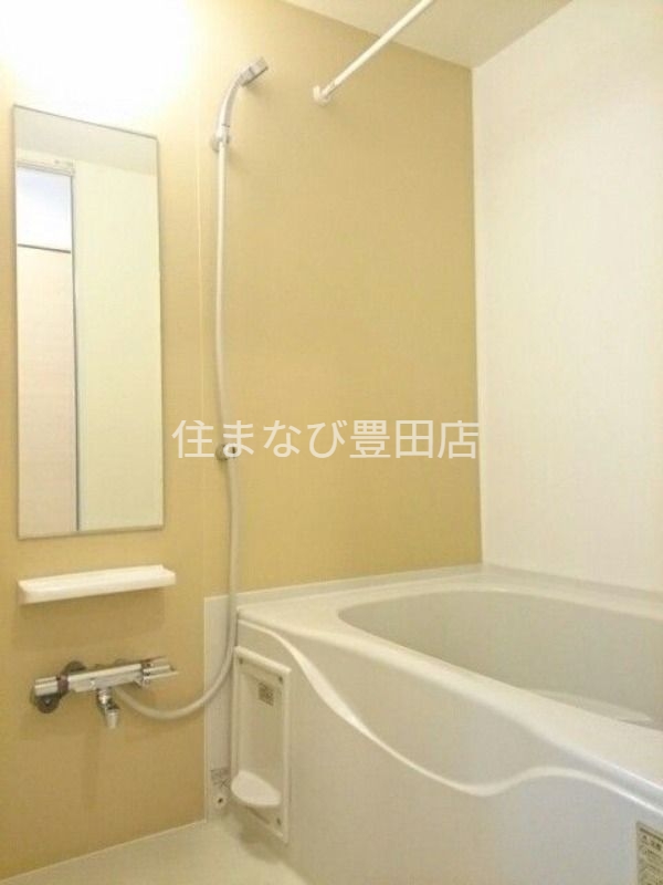 バス・シャワールーム　同型タイプ