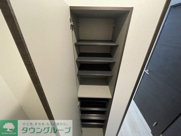 玄関　同シリーズ設備イメージ　現況優先