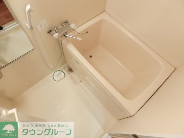 バス・シャワールーム　綺麗なお風呂でゆったりバスタイム