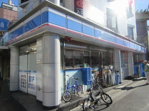 コンビニ　ローソン 鶯谷駅前店（コンビニ）まで426m