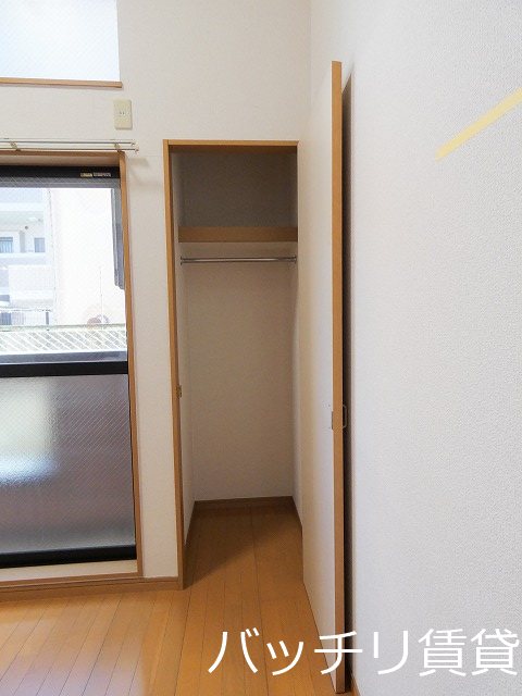 収納　同型タイプの為、現状を優先致します。