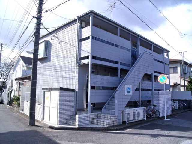 エントランス　閑静な住宅地