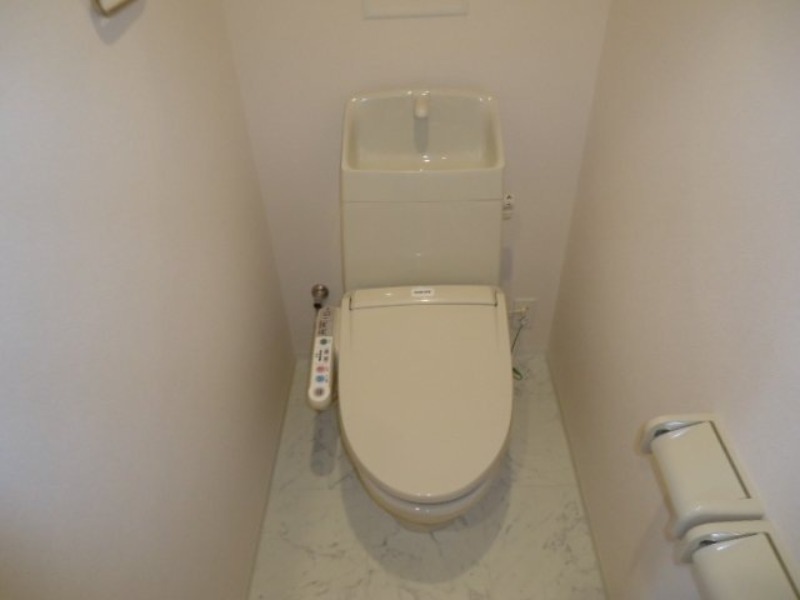 トイレ　図面と現状に相違がある場合には現状を優先