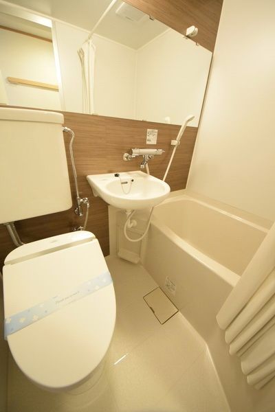 バス・シャワールーム　※別部屋参考写真です※