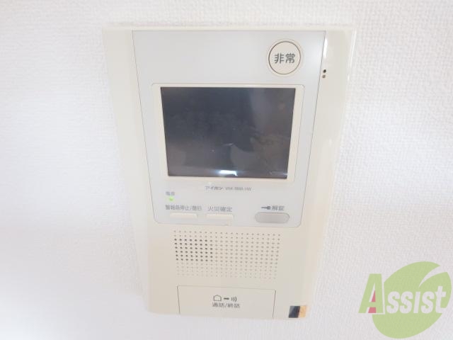 セキュリティ　もしもし、来客の確認は必ずしてからドアを開けてくださいね