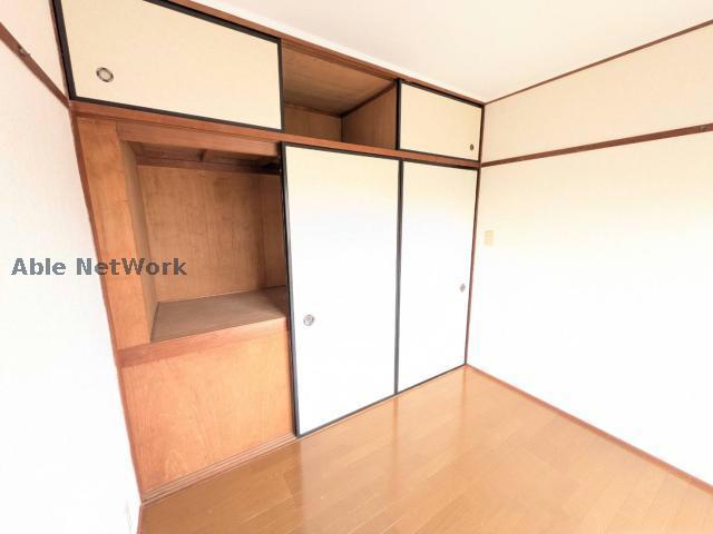 収納　写真は別部屋です。