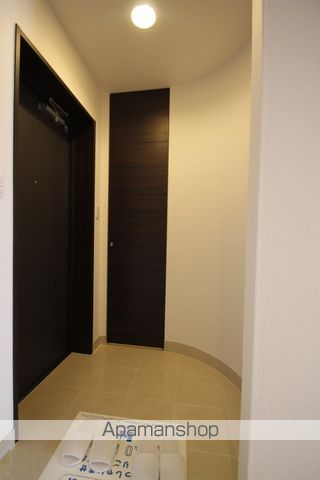 プライムアーバン堺筋本町の玄関写真