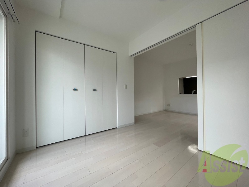 その他部屋・スペース　寝室です。部屋をどう使うかはあなた次第です！