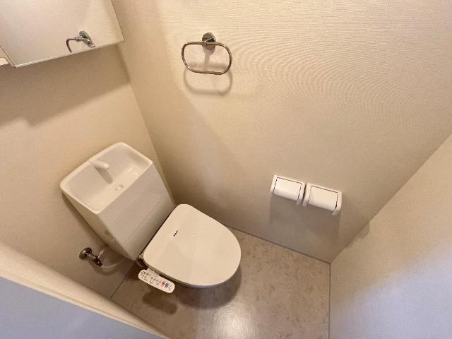 トイレ　シャワー付トイレ