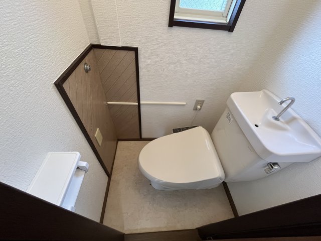ジョイフル柏原のトイレ写真