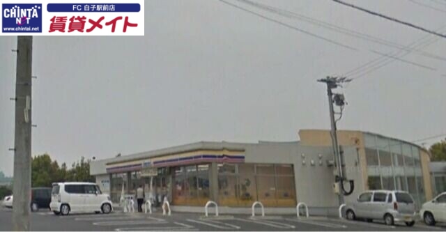 コンビニ　ミニストップ鈴鹿安塚店（コンビニ）まで661m