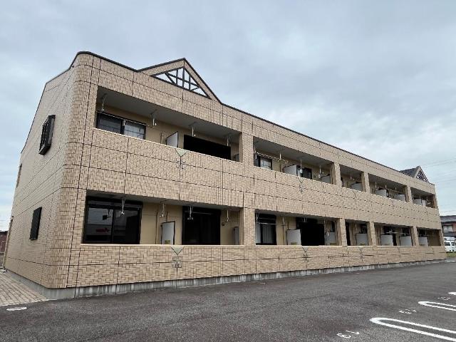 建物外観　外観写真（昼）