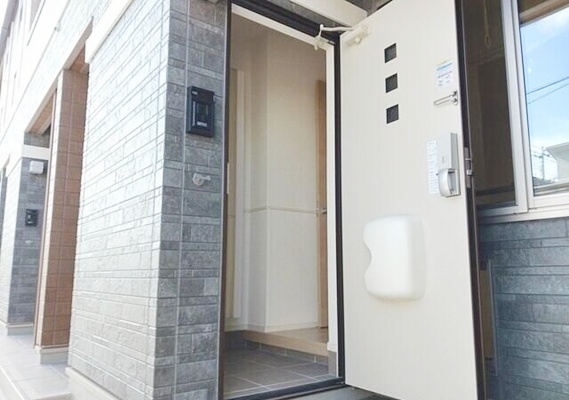 玄関　同じ仕様