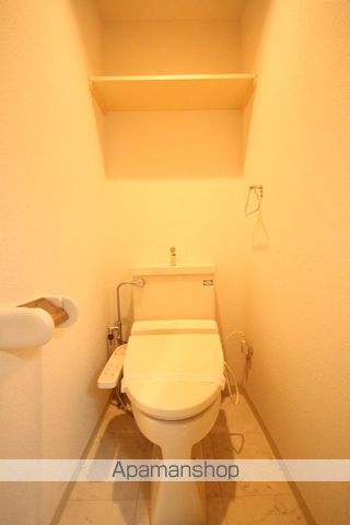 広島電鉄本線 十日市町駅 徒歩5分 8階建 築33年のトイレ写真