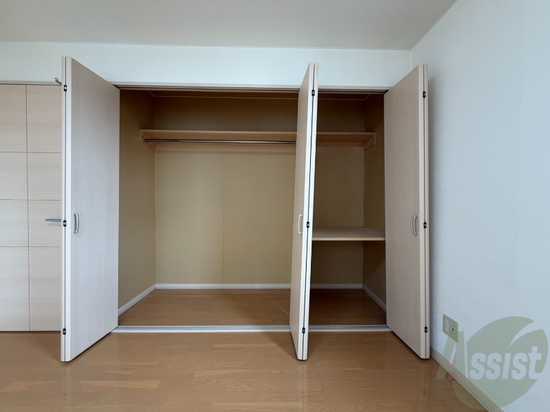 収納　収納もバッチリあるのでお部屋が片付きますよ！