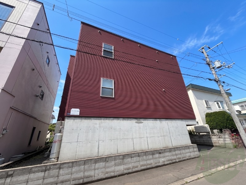 建物外観　札幌市西区西町北「メゾン・ド・コナ」