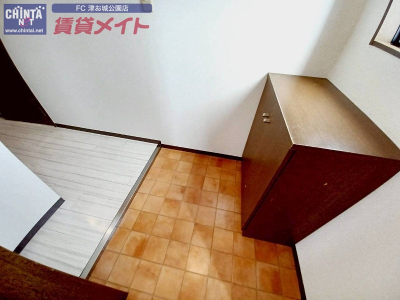 玄関　別部屋参考写真