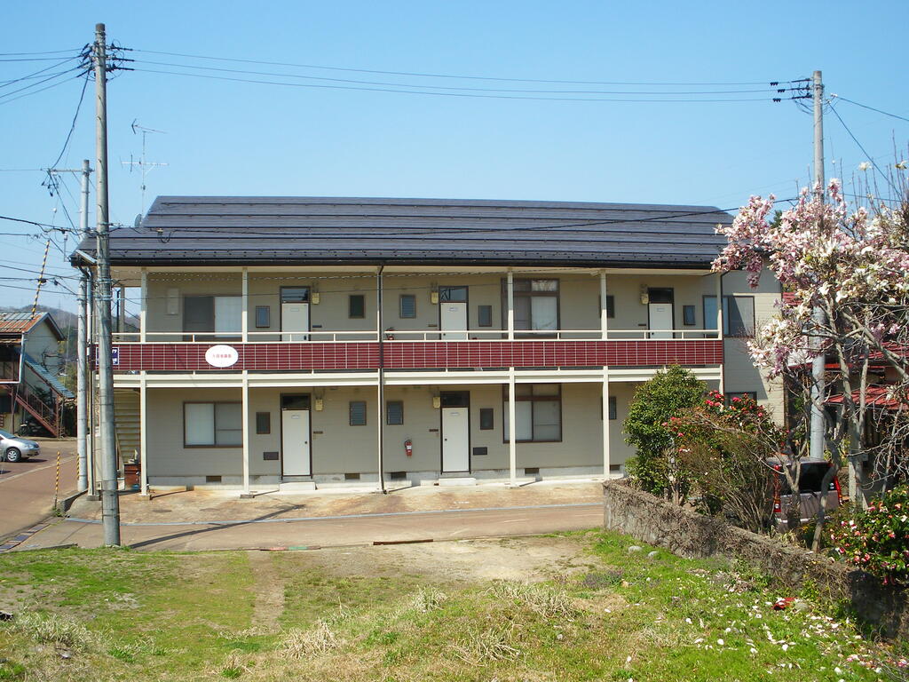 建物外観　令和７年に外壁塗装済み