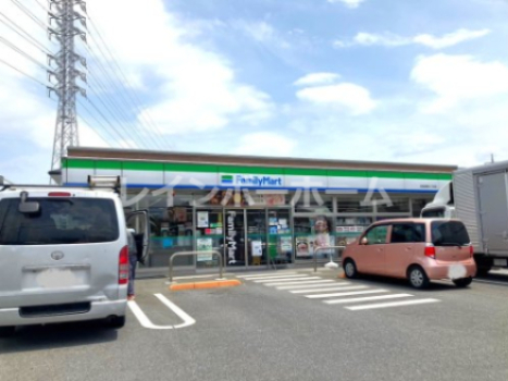 コンビニ　ファミリーマート 柏南増尾七丁目店（コンビニ）まで969m