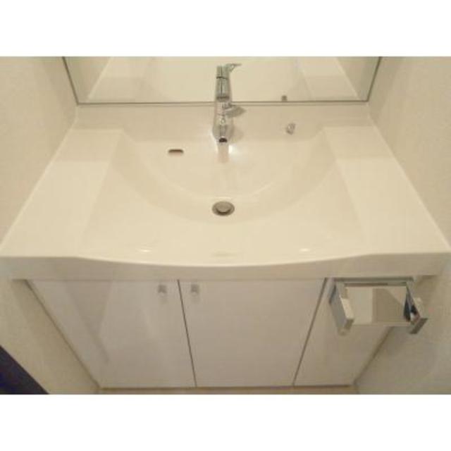 洗面設備　※写真は同タイプ住戸です。