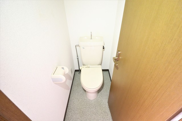 イーゼルコアのトイレ写真