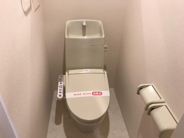 トイレ　シャワー付トイレ