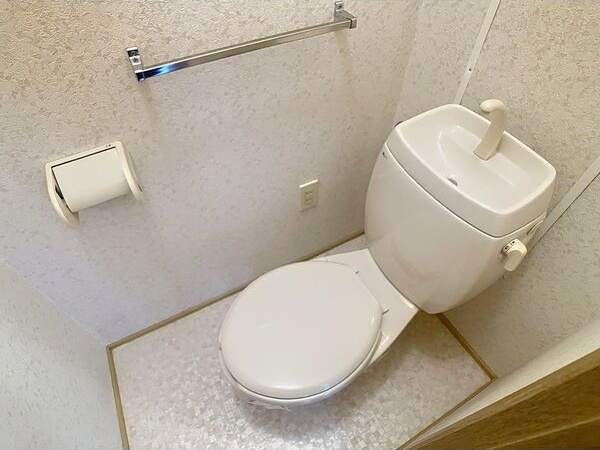 シティハイム小関IIのトイレ写真
