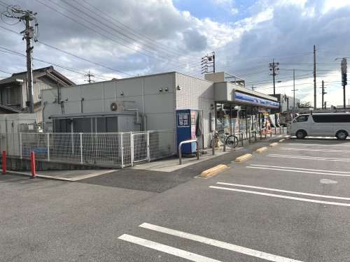 コンビニ　ローソン 東海元浜町店（コンビニ）まで572m