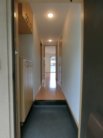 玄関　イメージ写真105号室（反転あり）