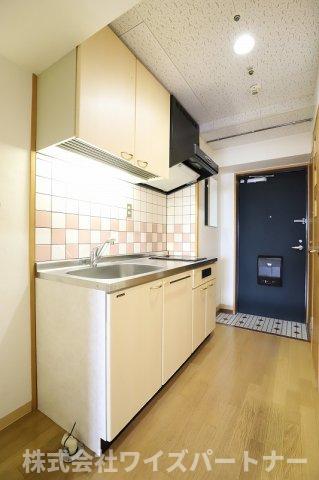 ＪＲ鹿児島本線 博多駅 徒歩1分 15階建 築23年のキッチン写真
